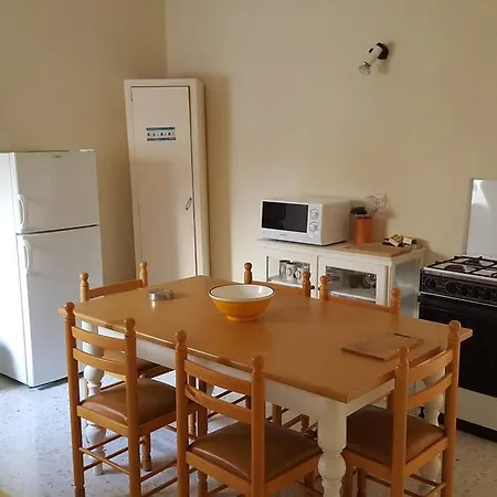 Carries Apartmán *